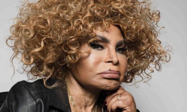 跟“小鸟”同天死 加林查第二任妻子去世 享年91岁