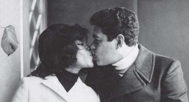 跟“小鸟”同天死 加林查第二任妻子去世 享年91岁